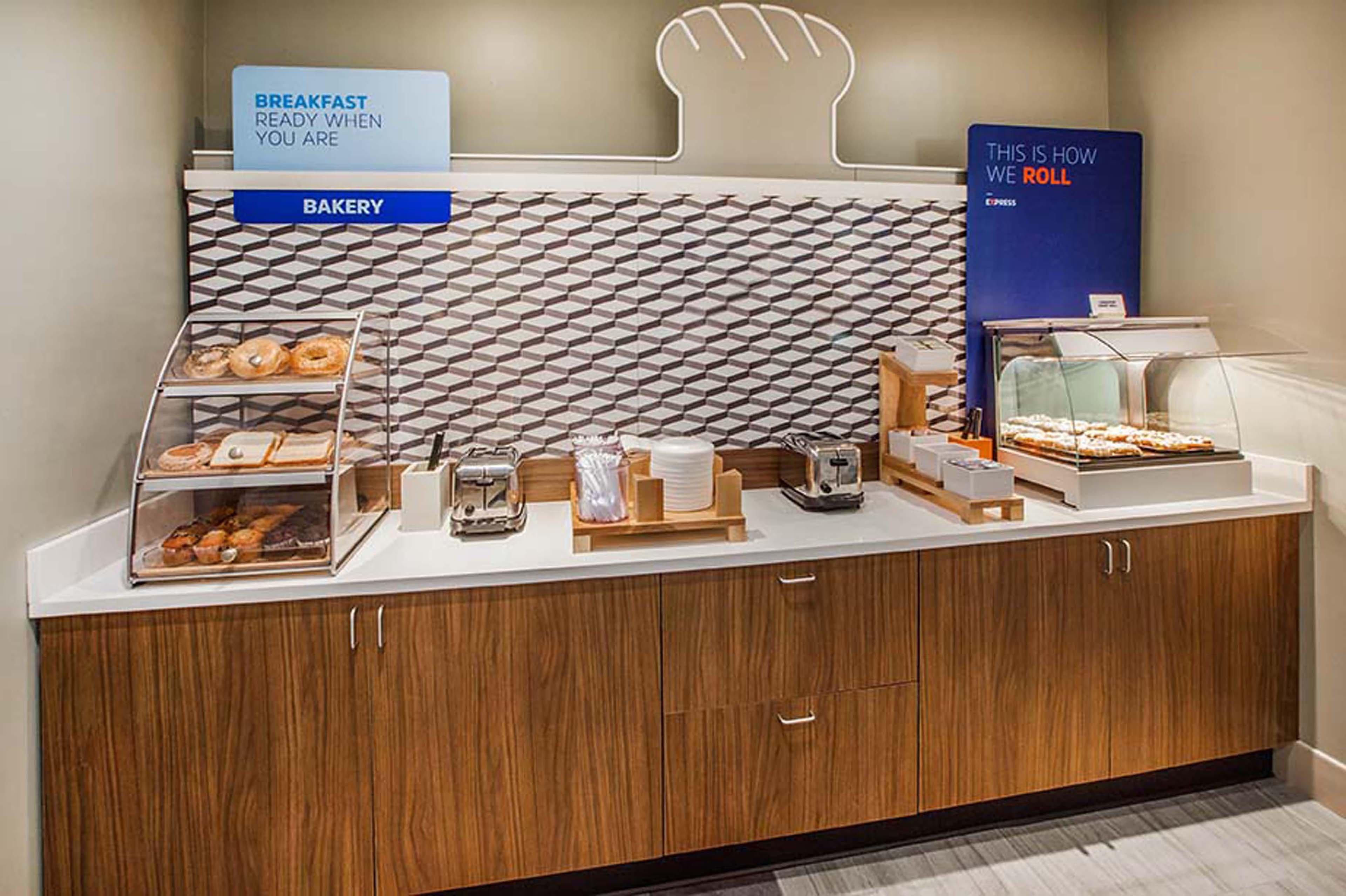Holiday Inn Express Hotel & Suites Brooksville West, An Ihg Hotel מראה חיצוני תמונה