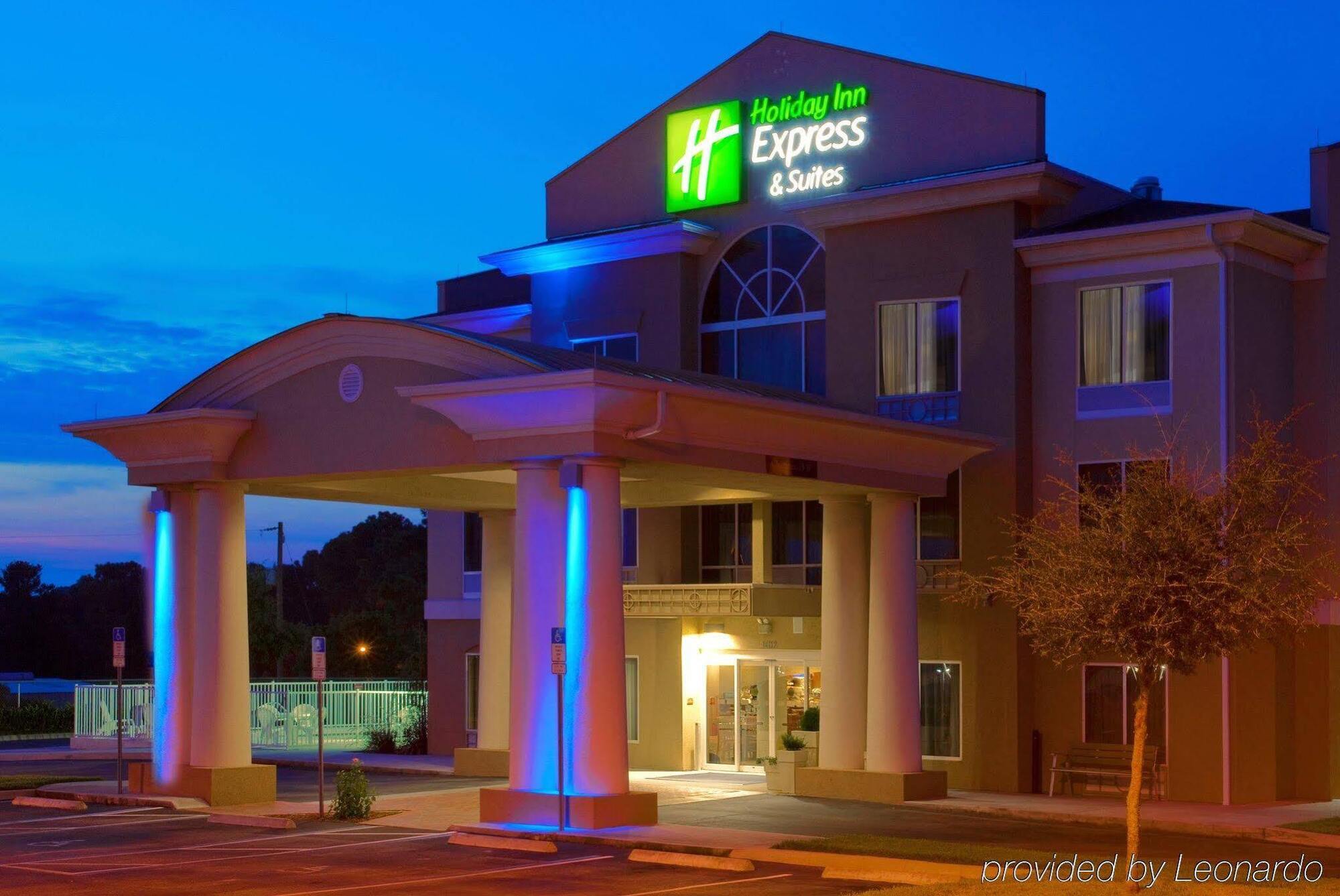 Holiday Inn Express Hotel & Suites Brooksville West, An Ihg Hotel מראה חיצוני תמונה