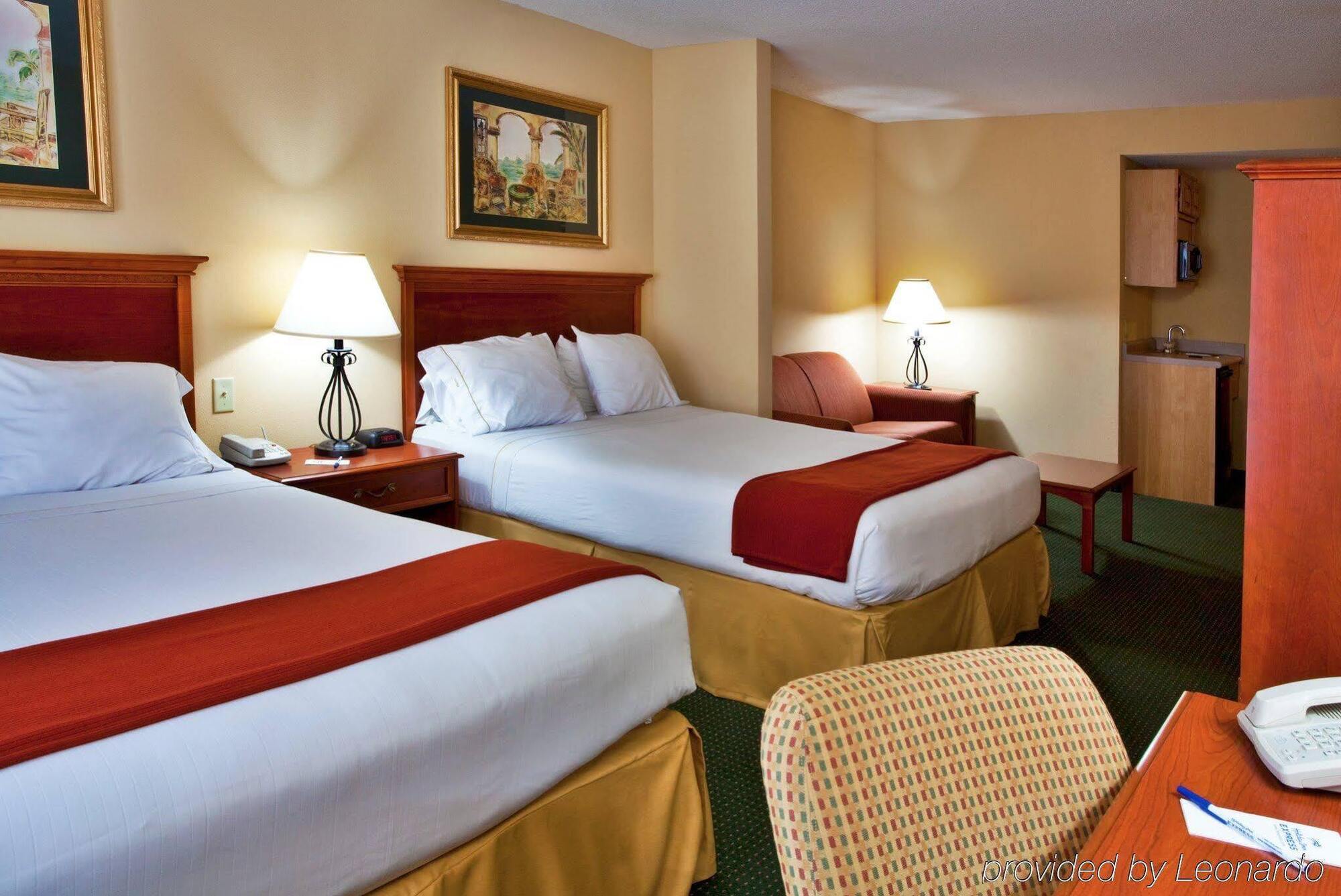Holiday Inn Express Hotel & Suites Brooksville West, An Ihg Hotel מראה חיצוני תמונה